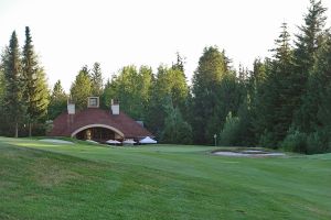 Chateau Whistler 18th Approach